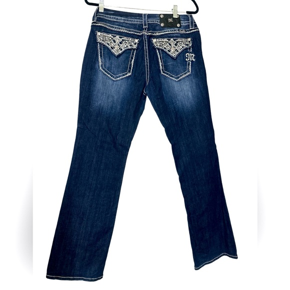 Miss Me Women’s Jeans, waist 30, Mid-Rise/Easy Boot - Picture 3 of 5